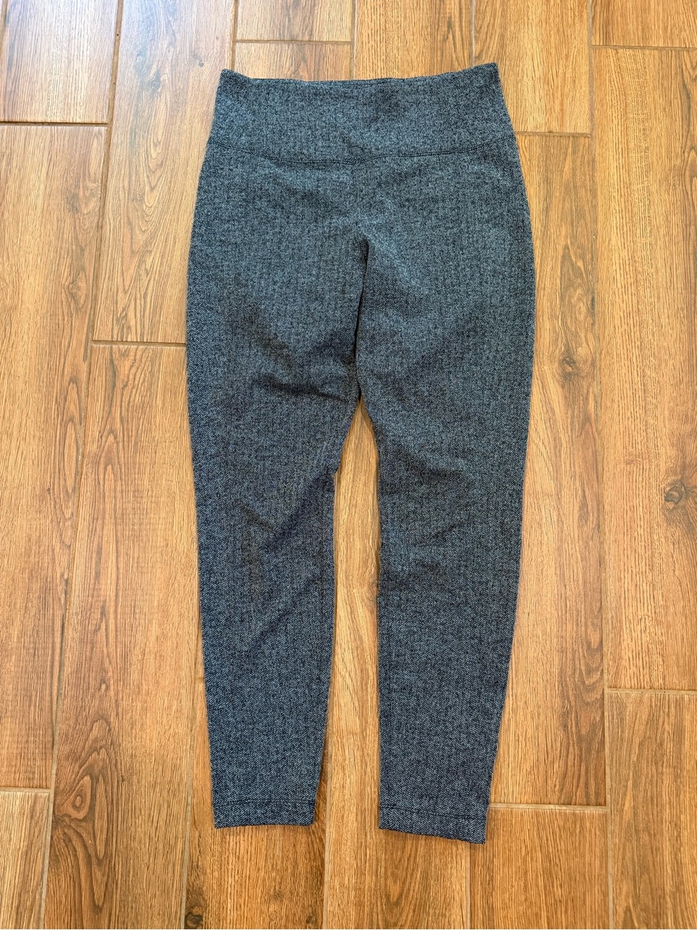 Athleta Women’s Dark Gray Delancey Herringbone Tight Ankle Leggings Size M